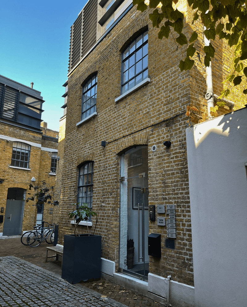 Body Restore Clinic Outside 5 Body Restore Clinic. Osteopathy and Physiotherapy in London Bridge.